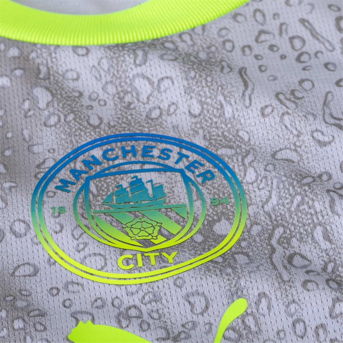 Puma Men's Manchester City Bobb Third Jersey w/ EPL + No Room For Racism Patches 25/26 (Cool Weather/Pro Green)