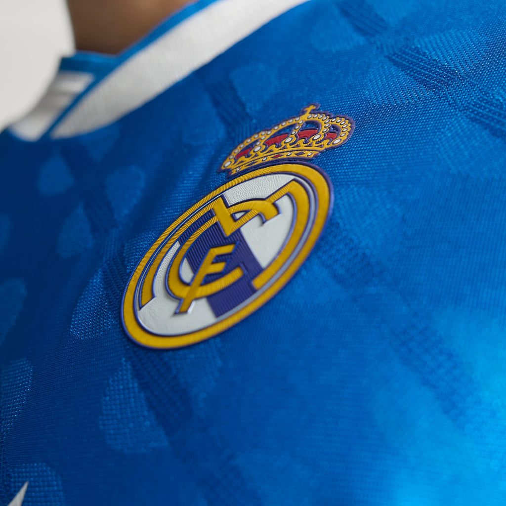 adidas Men's Bellingham Real Madrid 25/26 Authentic Third Jersey w/ Champions League Patches (Blue)